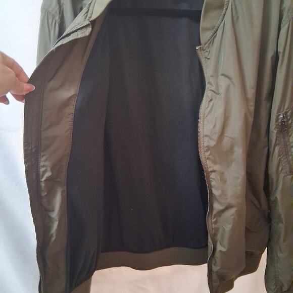 H&M Olive Army Green Lightweight Bomber Men Jacket Size-L - Picture 11 of 15